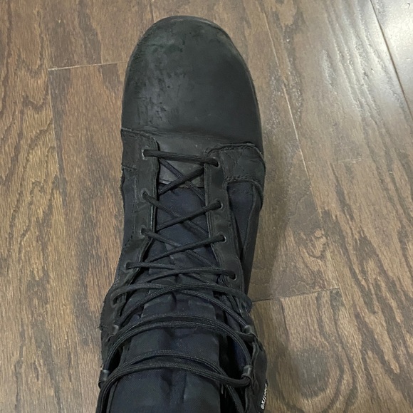 Danner Men's 8” Gore-Tex Tachyon Boots - Picture 5 of 6